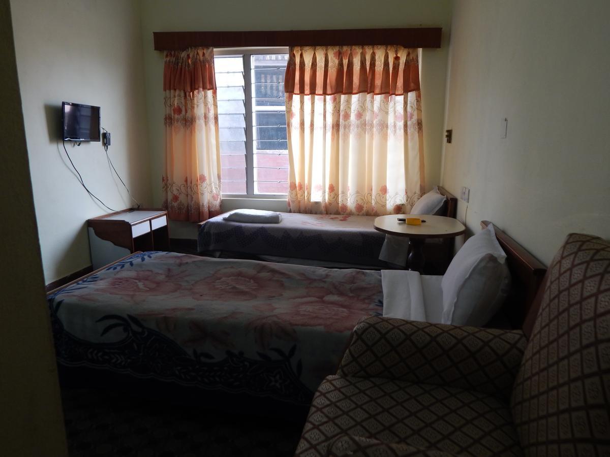 Hotel Marigold Покхара Экстерьер фото