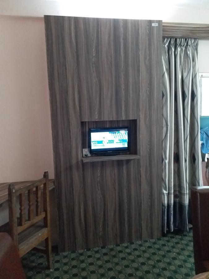 Hotel Marigold Покхара Экстерьер фото
