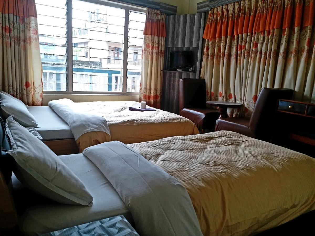 Hotel Marigold Покхара Экстерьер фото
